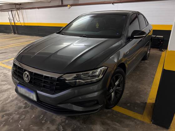 VOLKSWAGEN JETTA 1.4 250 TSI TOTAL FLEX R-LINE TIPTRONIC VOLKSWAGEN JETTA 1.4 250 TSI TOTAL FLEX R-LINE TIPTRONIC